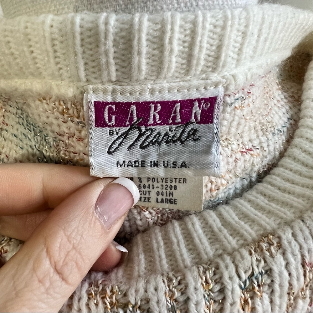 Vintage Knit 80’s Sweater - Picture 9 of 11